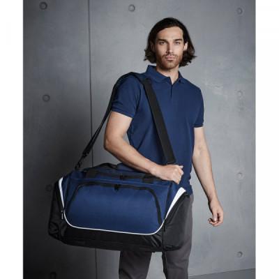 Pro team holdall
