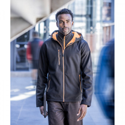 Navigate 2-layer hooded softshell jacket