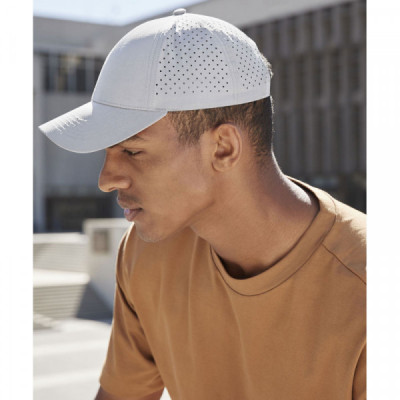 Laser performance trucker
