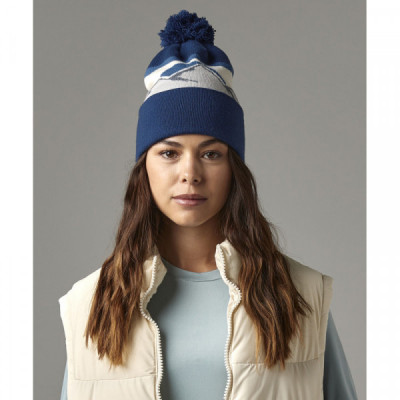 Mountain peaks pom pom beanie
