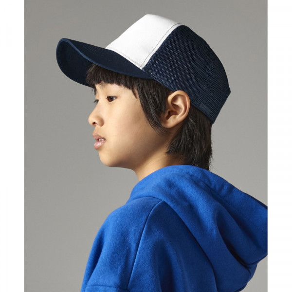 Junior snapback trucker