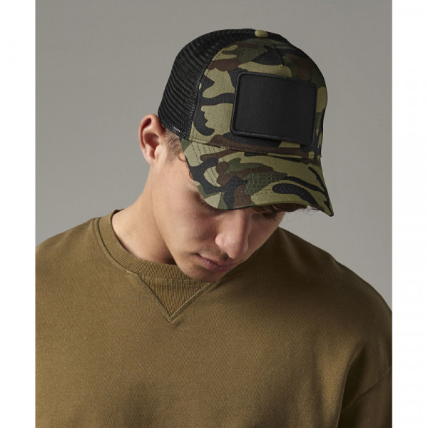 Patch snapback trucker