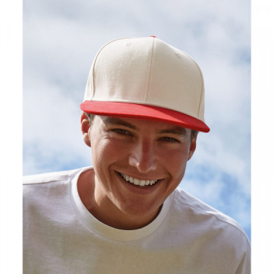 Contrast flat peak 6-panel cap